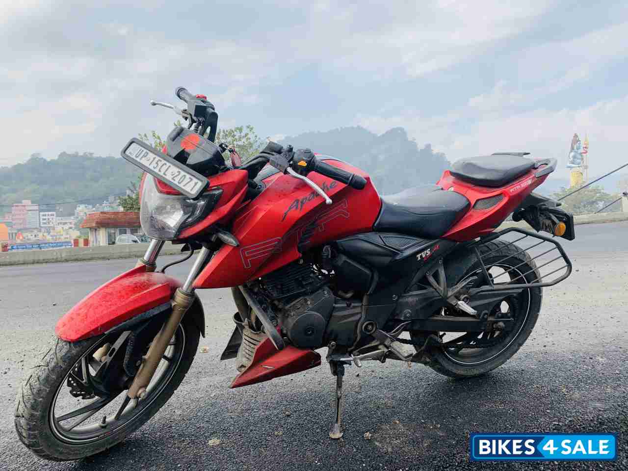 TVS Apache RTR 200 4V TVS Apache RTR 200 4V