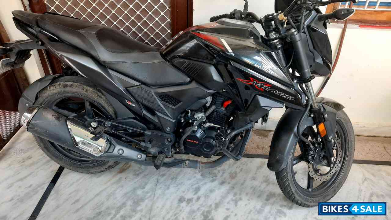 Honda XBlade