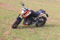KTM Duke 200
