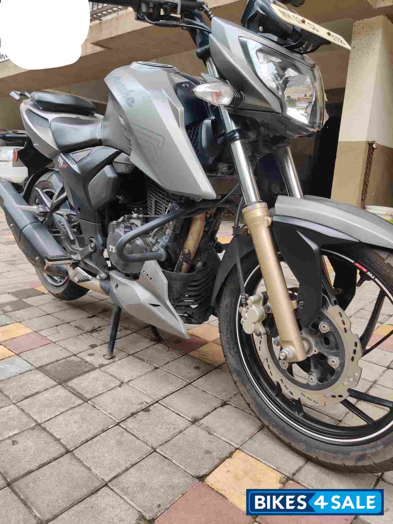 Matte Grey TVS Apache RTR 200 4V