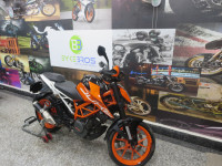 KTM Duke 390