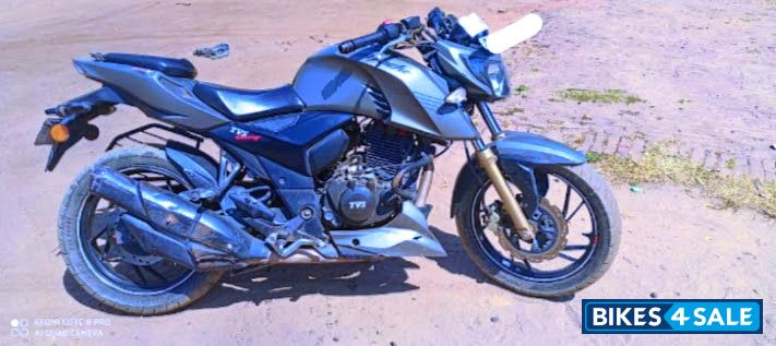 TVS Apache RTR 200 4V ABS TVS Apache RTR 200 4V ABS
