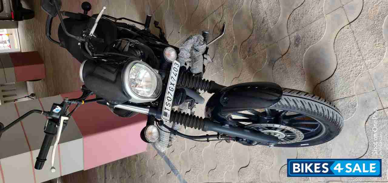 Bajaj Avenger Street 160
