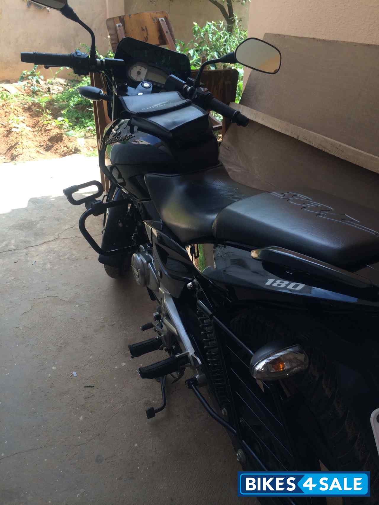 Bajaj Pulsar 180 DTSi