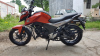 Honda CB Hornet 160R
