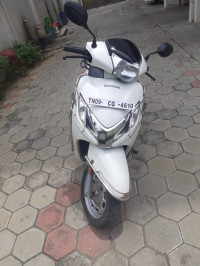 White And Black Honda Activa 125