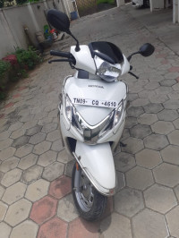 White And Black Honda Activa 125