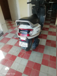 Mahindra Gusto 2015 Model