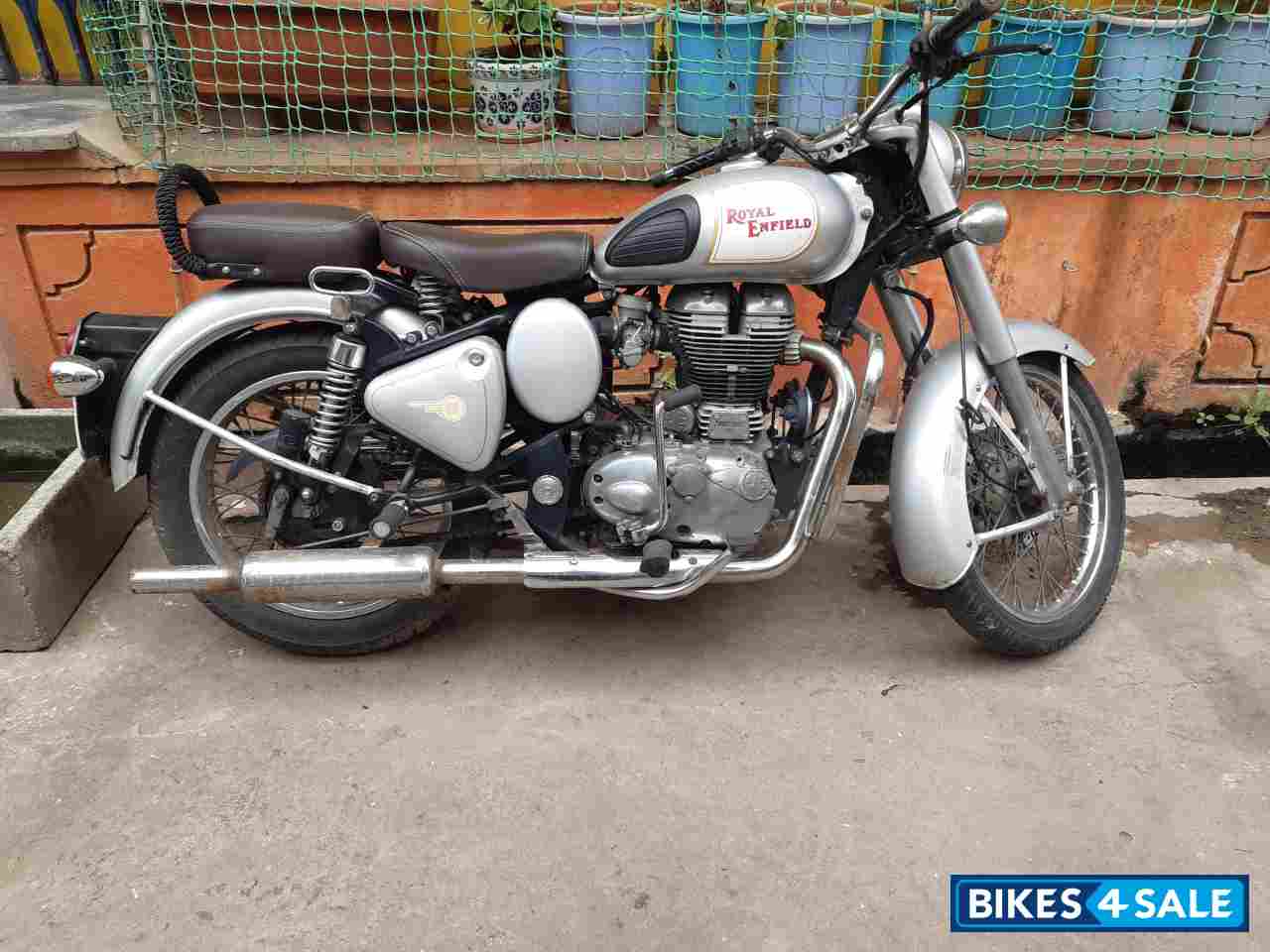 Royal Enfield Classic 350