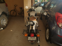 Silver & Black Royal Enfield Classic 500