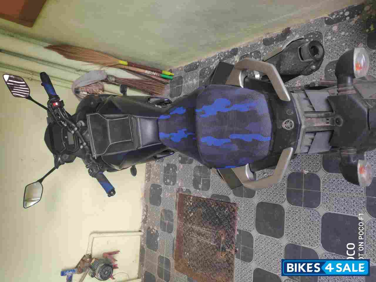 Bule Yamaha Fazer 25