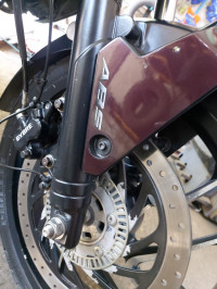 Plum Bajaj Dominar 400 ABS BS6