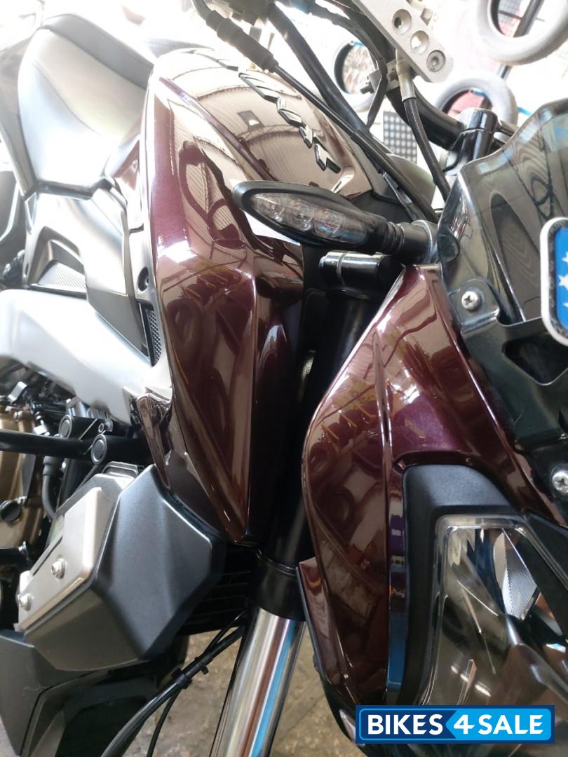 Plum Bajaj Dominar 400 ABS BS6