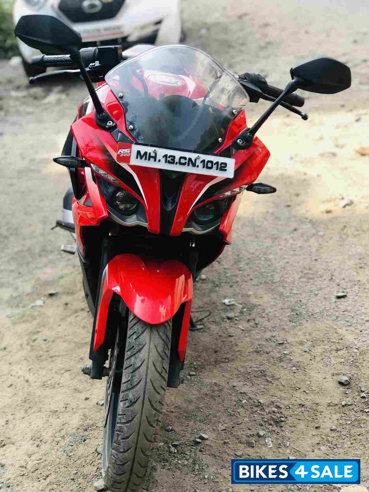 Bajaj Pulsar RS 200