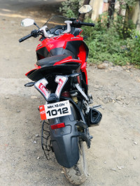 Bajaj Pulsar RS 200