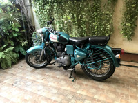 Royal Enfield Classic 500