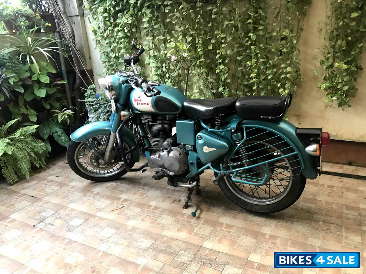 Royal Enfield Classic 500