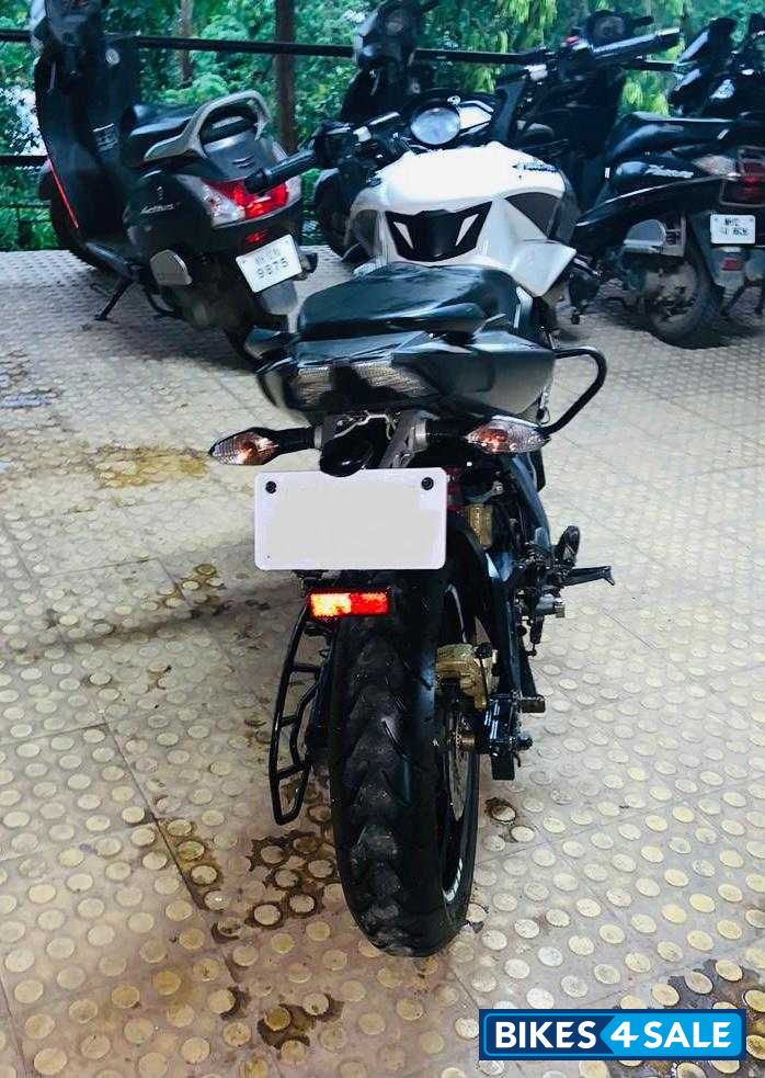 White Bajaj Pulsar 200 NS ABS