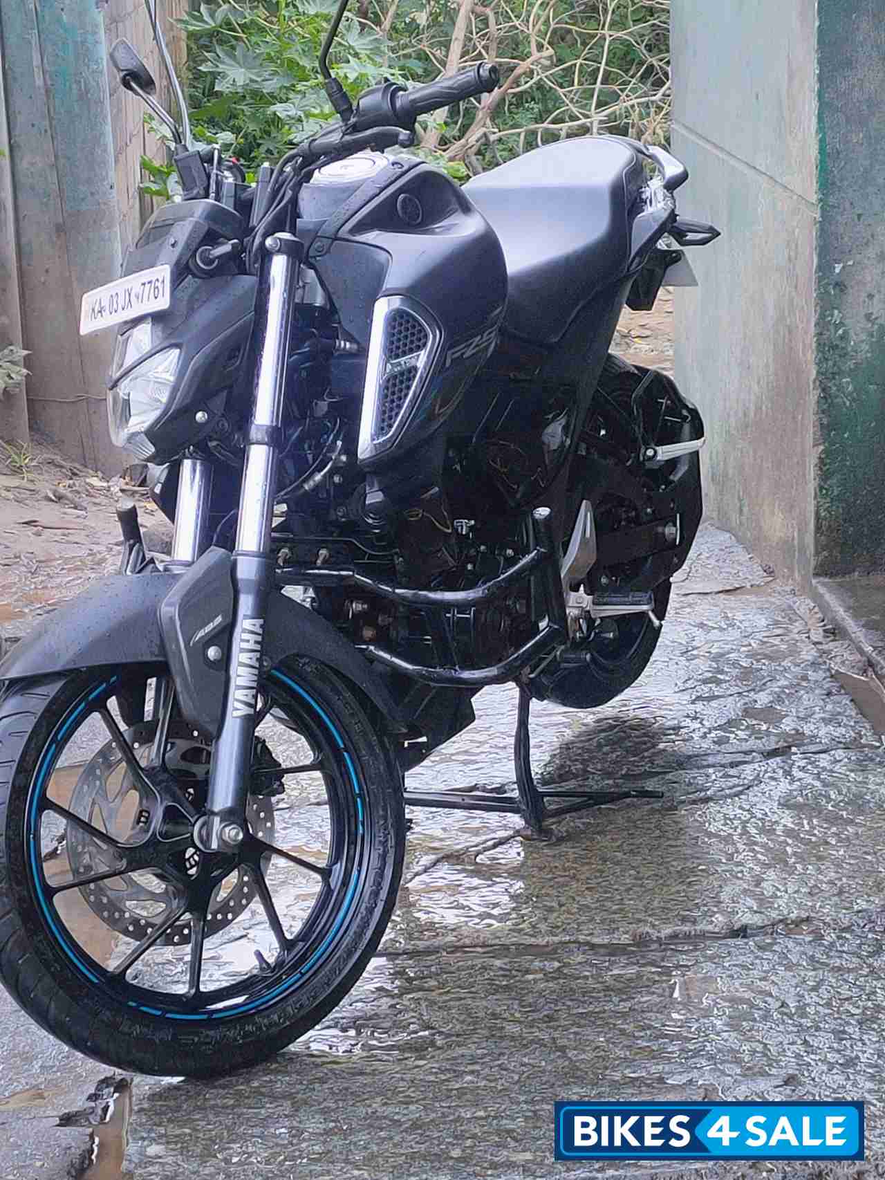 Yamaha FZ-S FI V3 Yamaha FZ-S FI V3