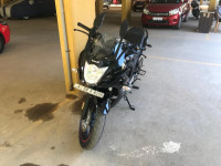 Black Suzuki Gixxer SF