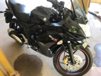Black Suzuki Gixxer SF