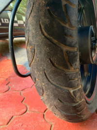 Black Suzuki Gixxer SF