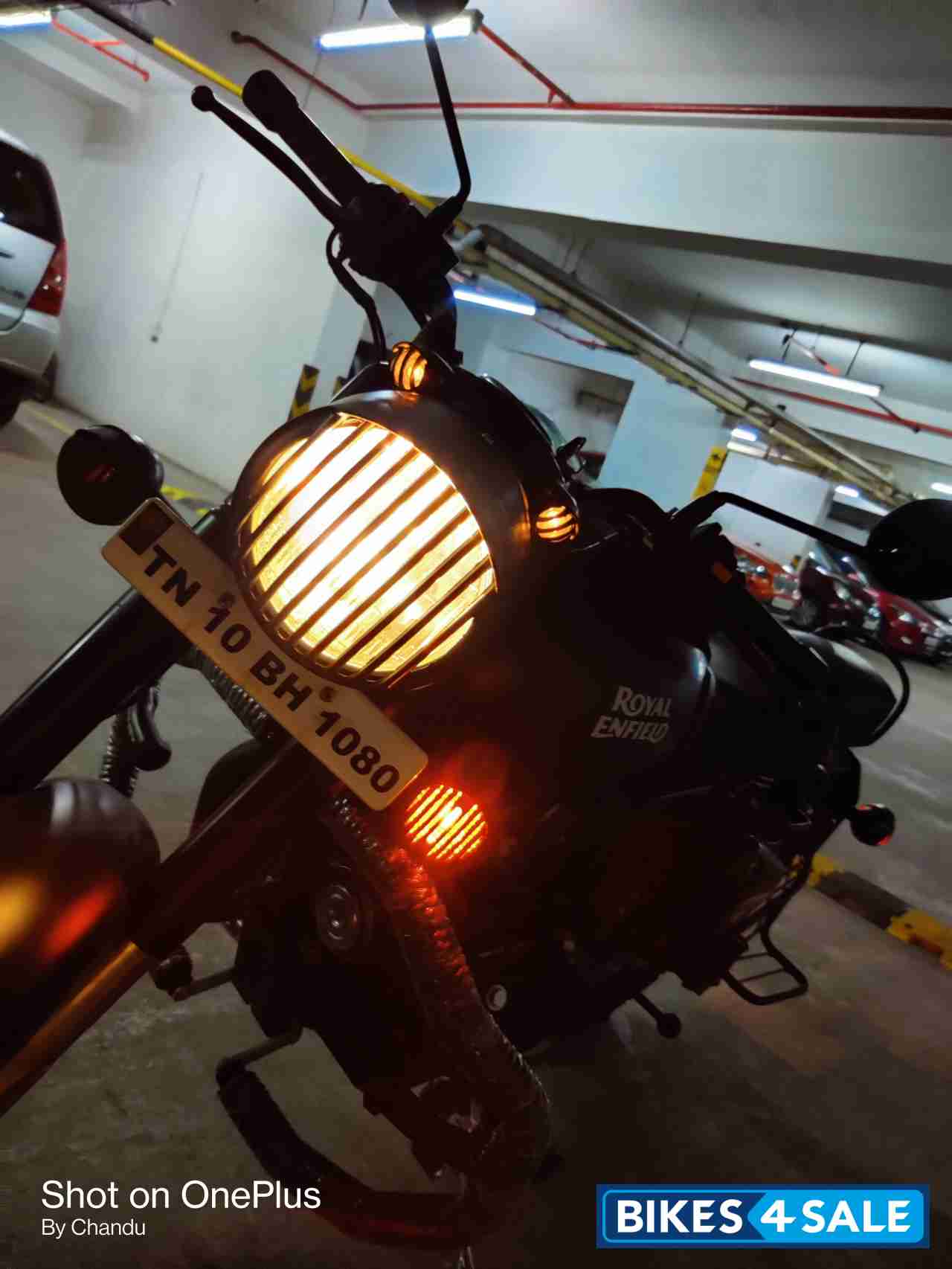 Matte Black Royal Enfield Classic Stealth Black