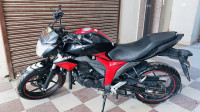 Black And Red Suzuki Gixxer 150