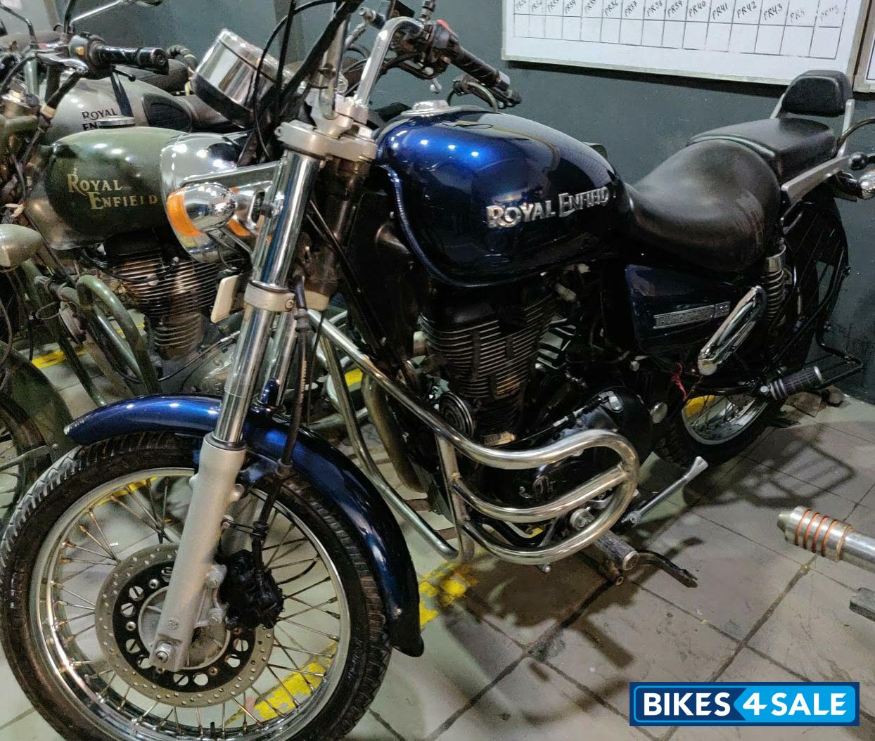 Marine Blue Royal Enfield Thunderbird 500