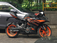 Black Orange KTM RC 200 2020