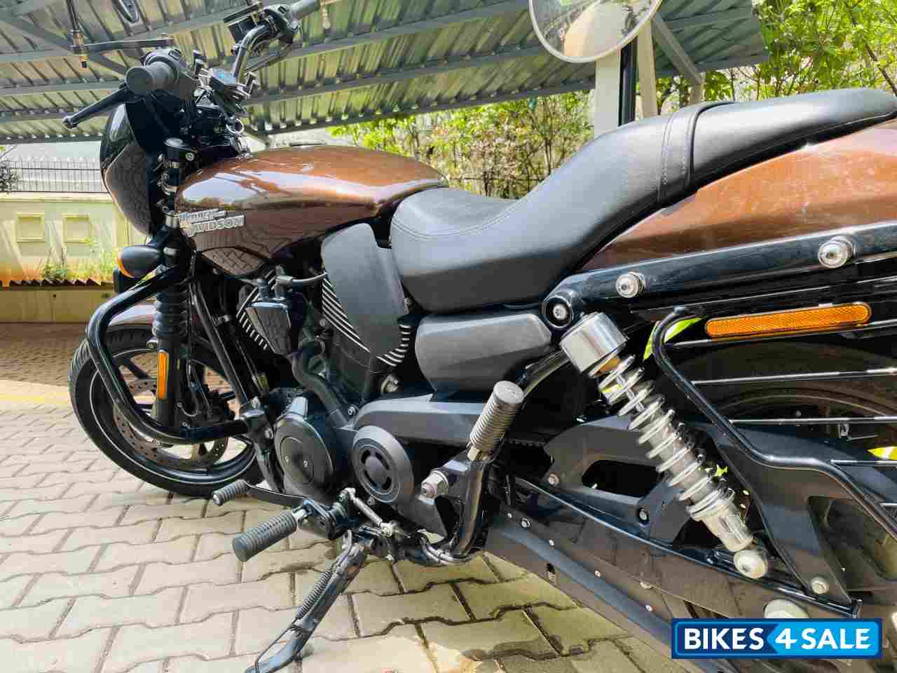 Raw Hide Premium Colour Harley Davidson Street 750