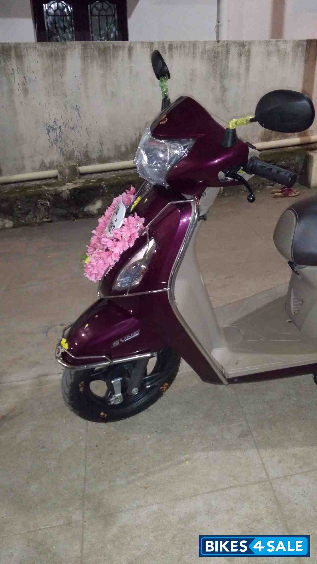 Purple TVS Jupiter ZX