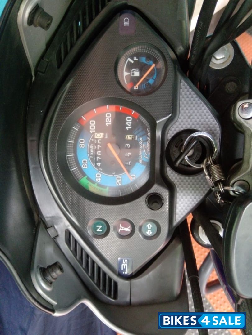 Vibrant Blue Hero Splendor iSmart