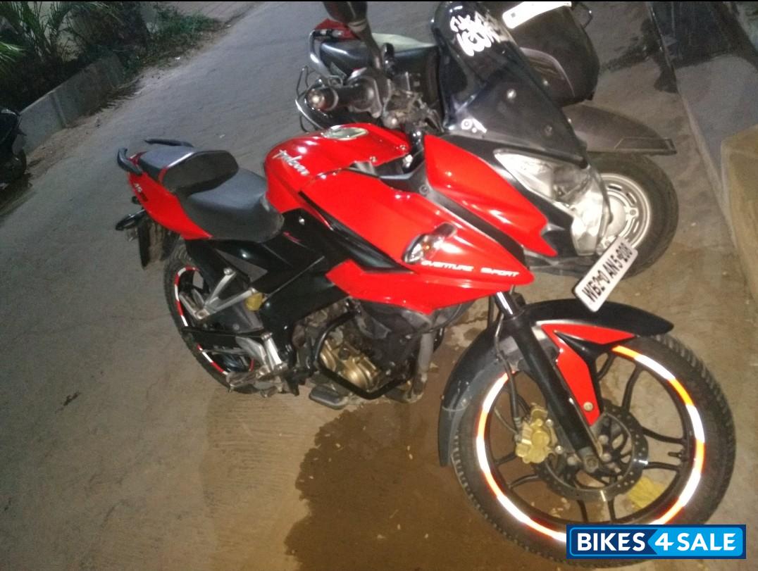 Red Bajaj Pulsar AS 150