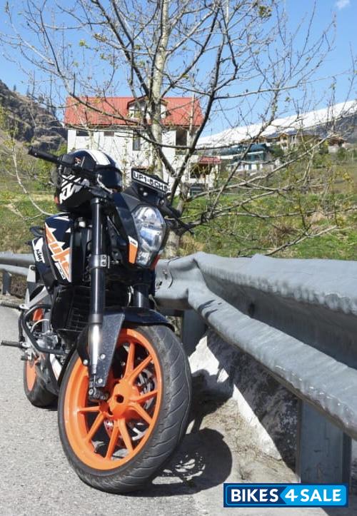 KTM Duke 200