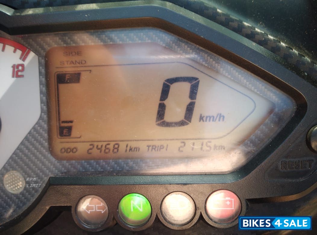 Red Bajaj Pulsar 150 DTSi Red Bajaj Pulsar 150 DTSi