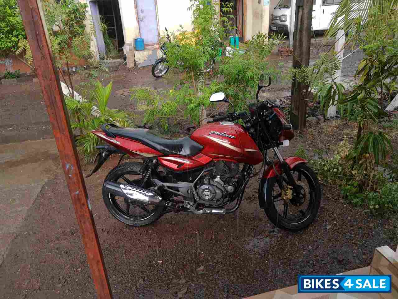 Red Bajaj Pulsar 150 DTSi Red Bajaj Pulsar 150 DTSi