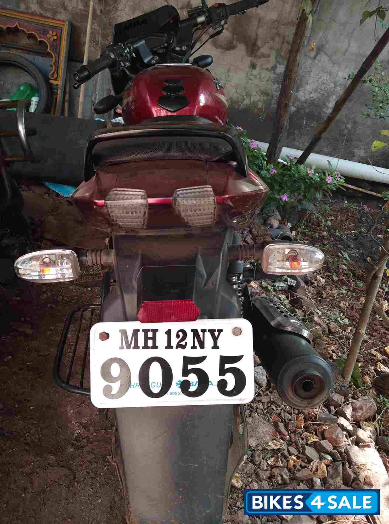 Red Bajaj Pulsar 150 DTSi Red Bajaj Pulsar 150 DTSi