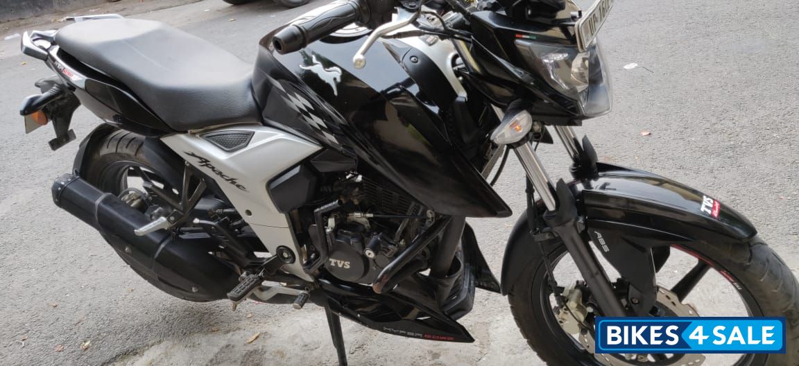 TVS Apache RTR 160 4V