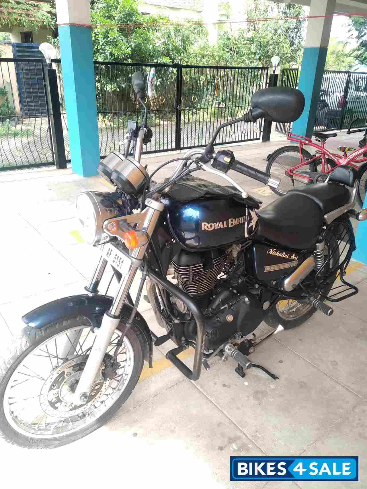 Royal Enfield Thunderbird 350 Royal Enfield Thunderbird 350