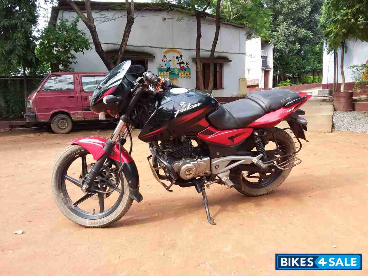 Wine Red Bajaj Pulsar 180 DTSi