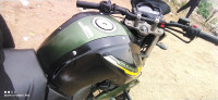 ..green Yamaha FZ-S