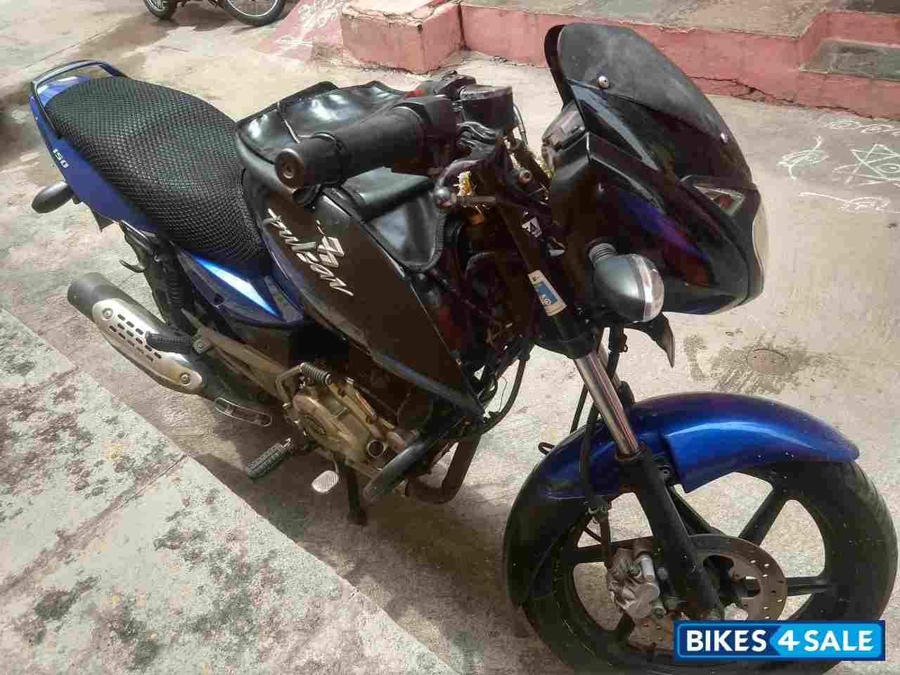 Bajaj Pulsar 150 Classic