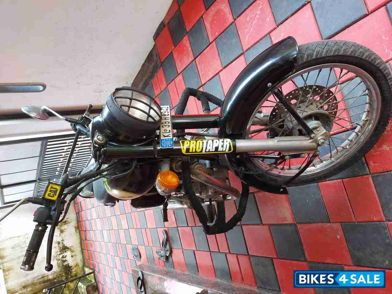 Royal Enfield Classic 350