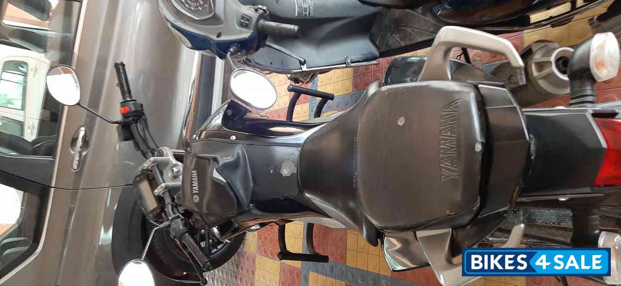 Bomber Black Yamaha FZ FI V2