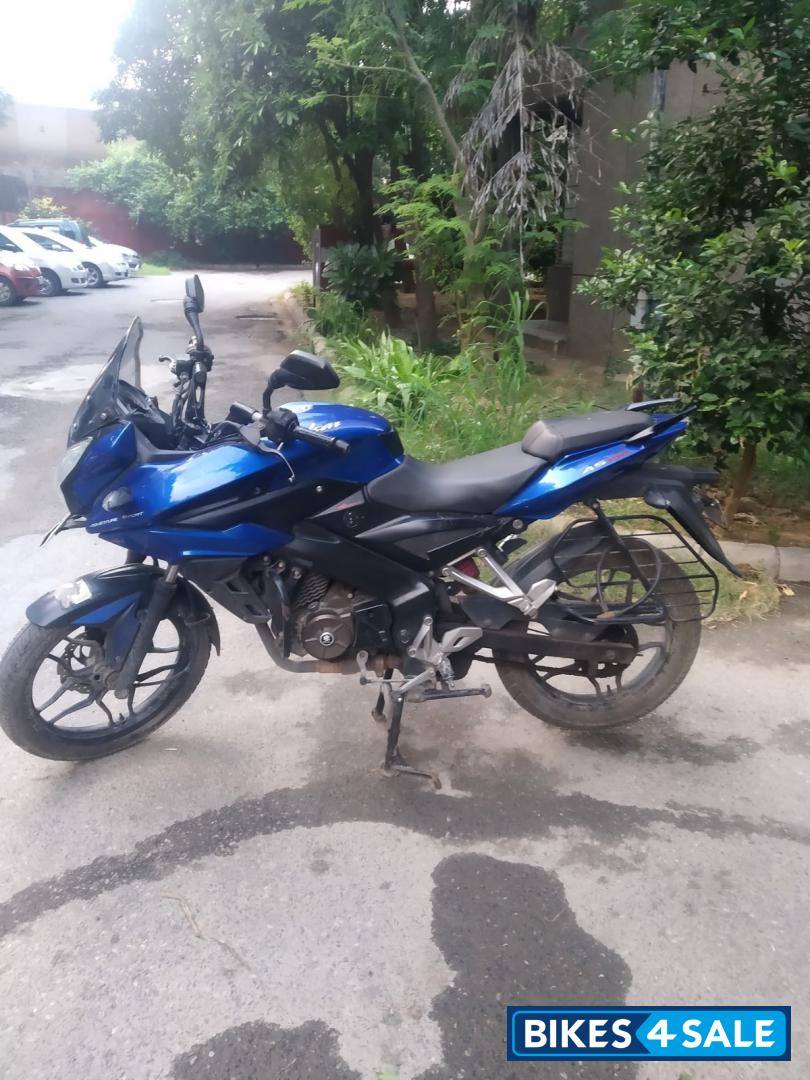 Blue Bajaj Pulsar AS 150