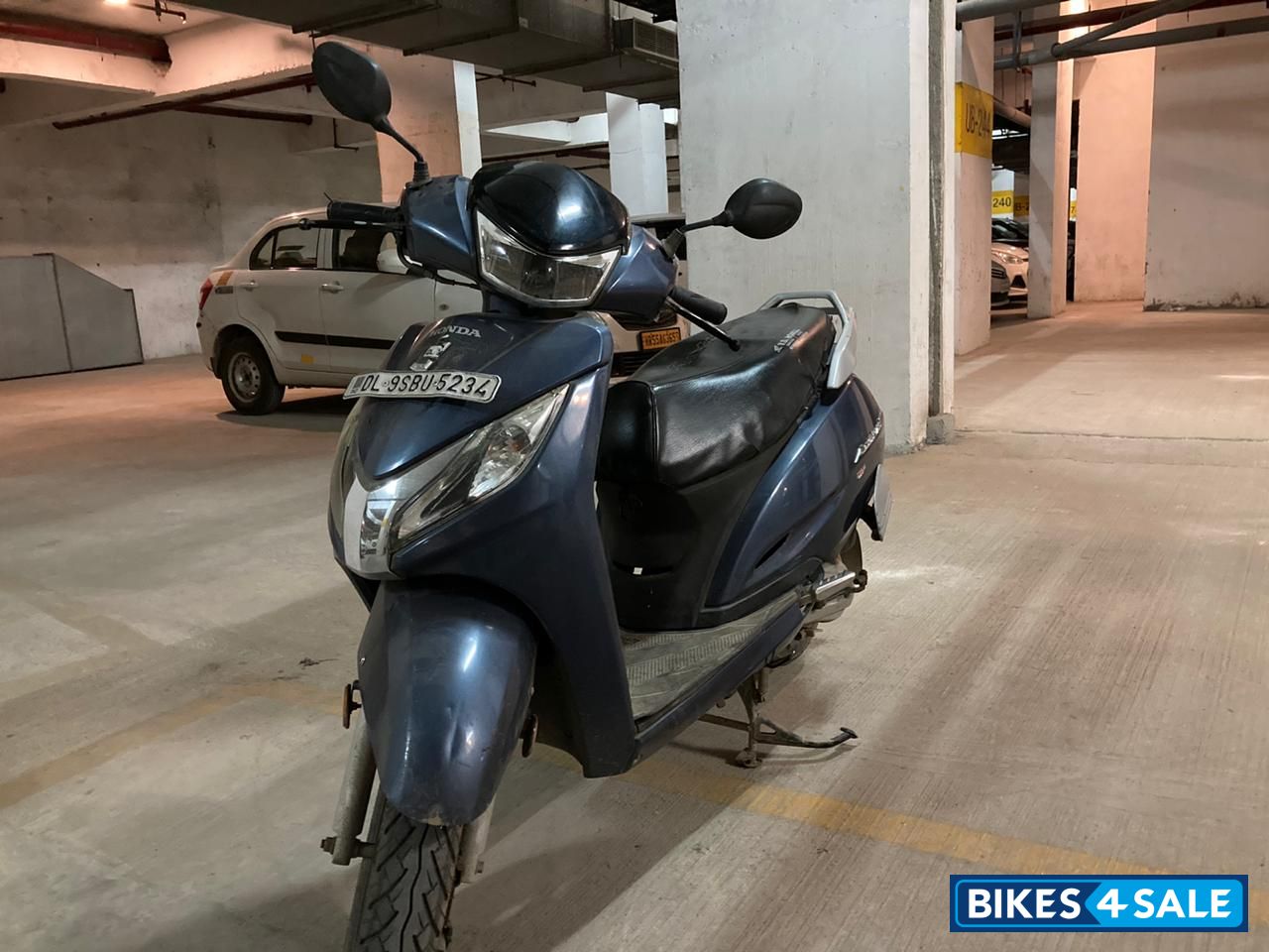 Metallic Blue Honda Activa 125 Metallic Blue Honda Activa 125