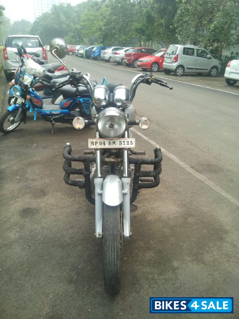Silver Grey Royal Enfield Thunderbird TwinSpark 350