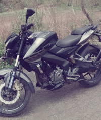 Bajaj Pulsar 200 NS