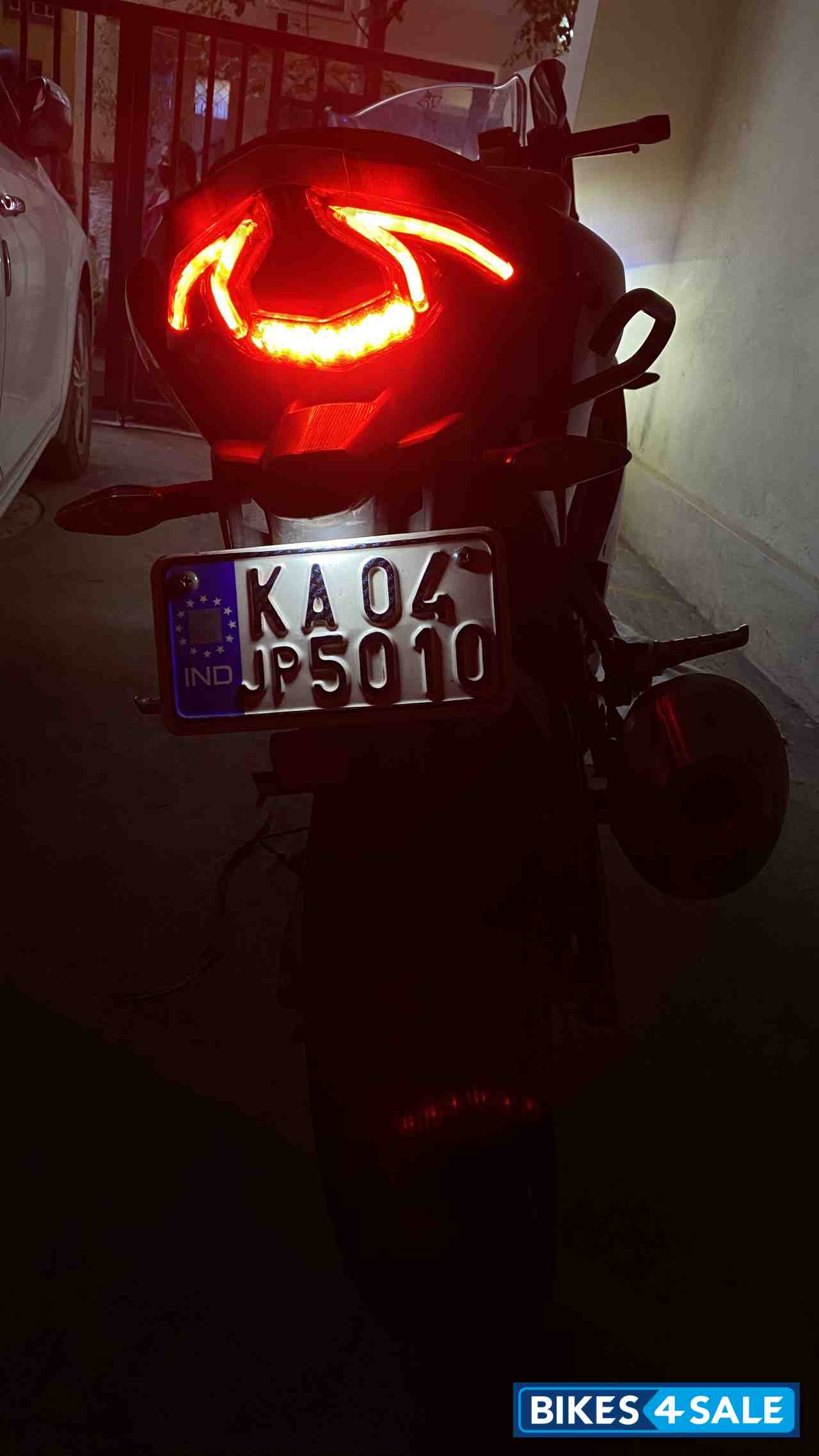 Red TVS Apache RR 310
